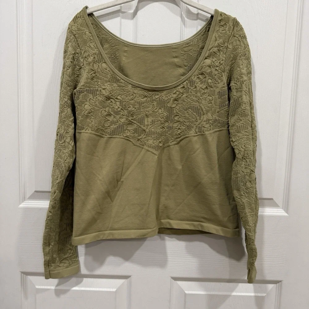 Anthropologie Top Womens L‎ Large Light Olive Perforated Lace Boat Neck Low Back